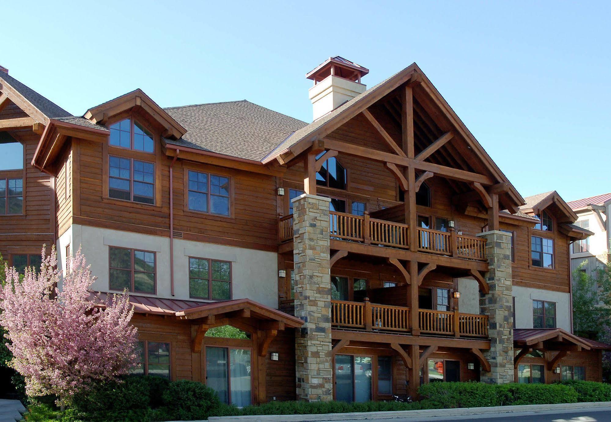 Lodge At Brookside Avon Village Kültér fotó