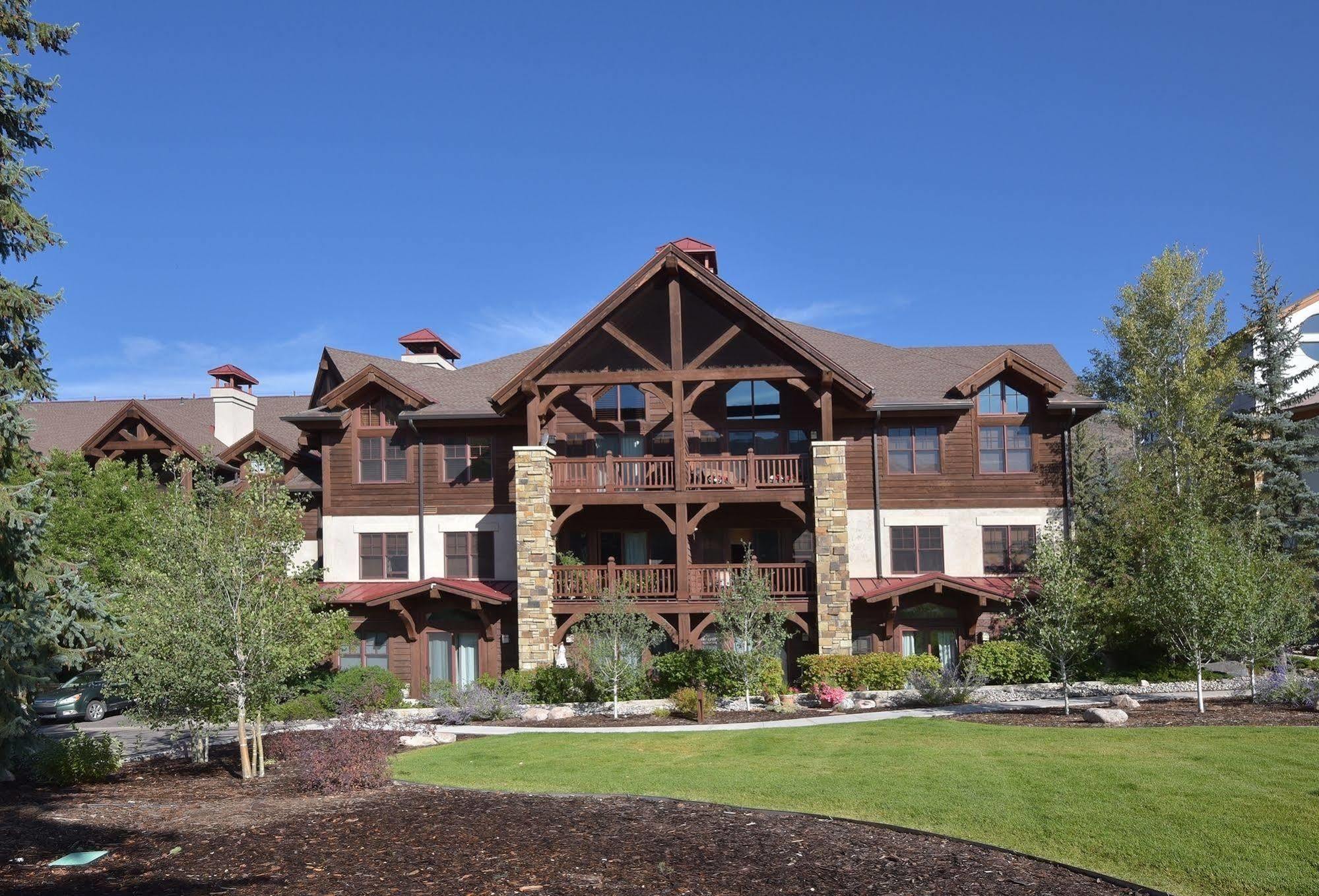 Lodge At Brookside Avon Village Kültér fotó