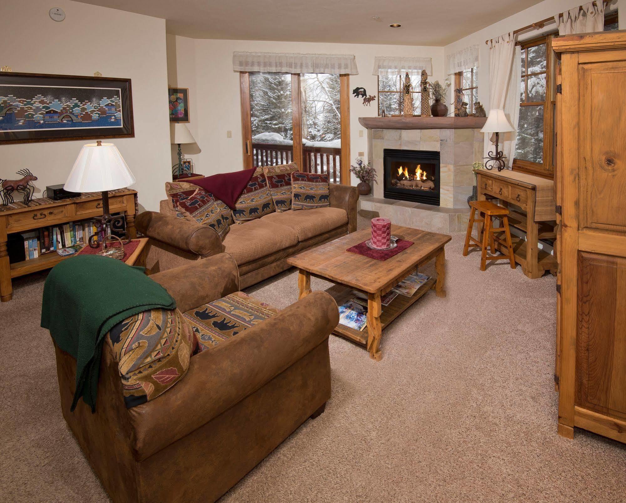 Lodge At Brookside Avon Village Kültér fotó
